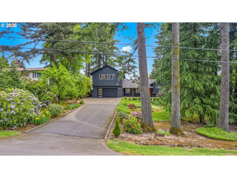 785 Marylhurst Dr, Northwest Clackamas, OR 97068 - #2