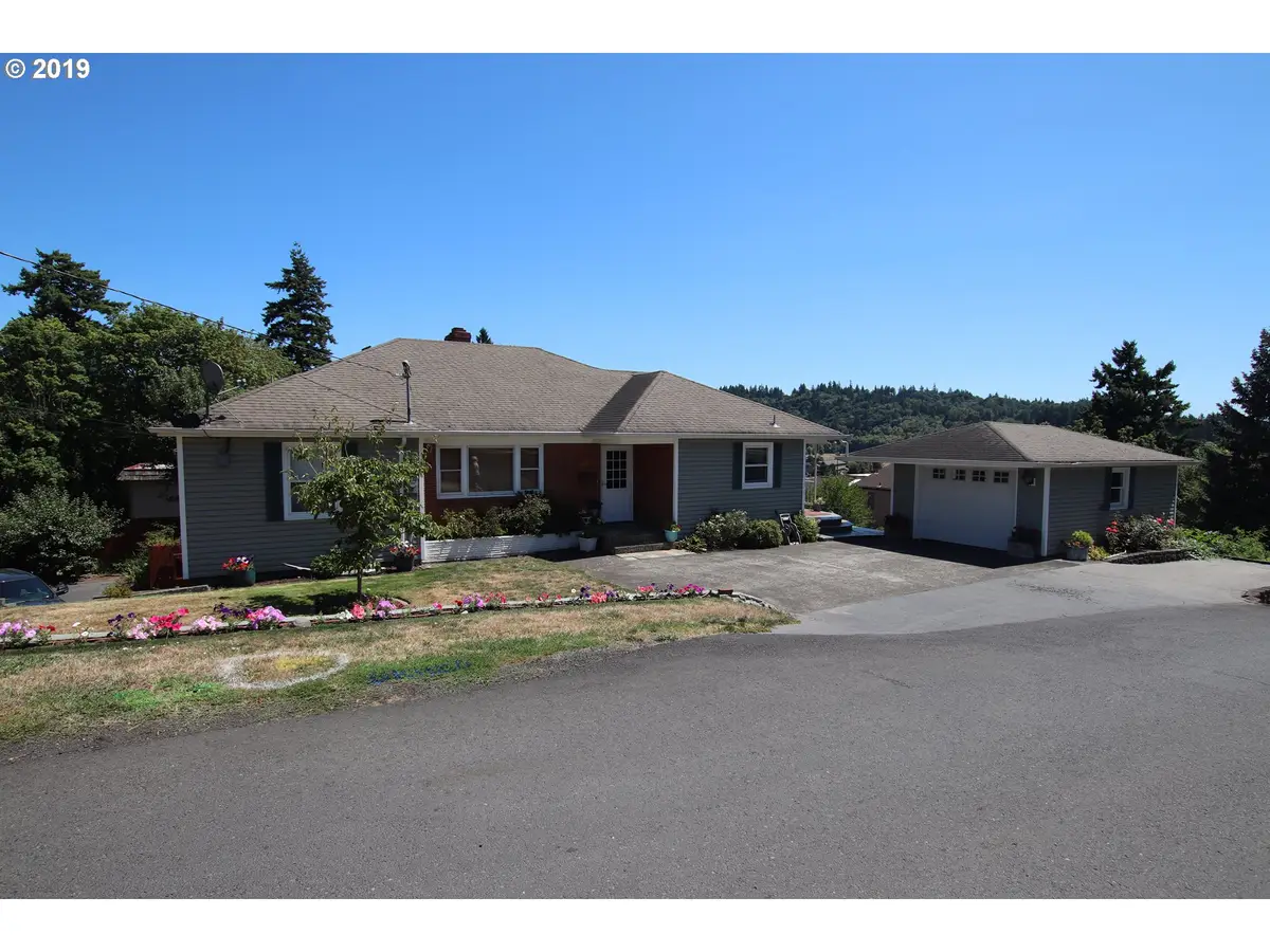 304 Holly St, Kelso, WA 98626 - Image #1