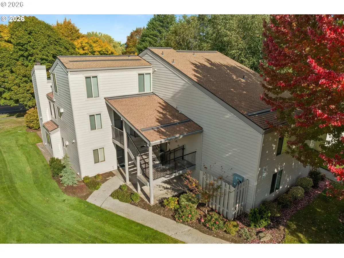 9955 SW Trapper Ter, Beaverton, OR 97008 - #1