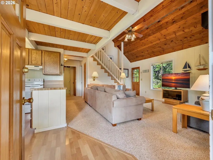 815 Poplar St, Manzanita, OR 97130 - #2