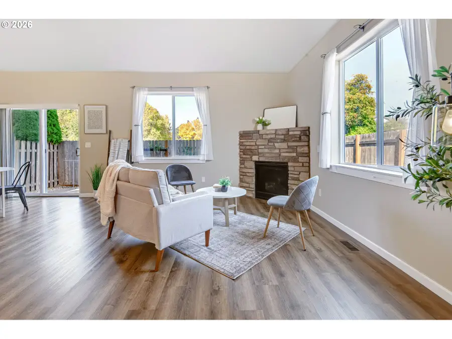17925 SW Brisk Ln, Beaverton, OR 97007 - #3
