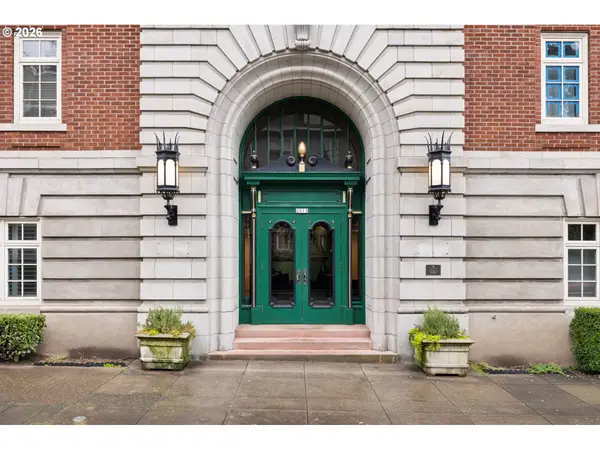 2015 NW Flanders St, Portland, OR 97209