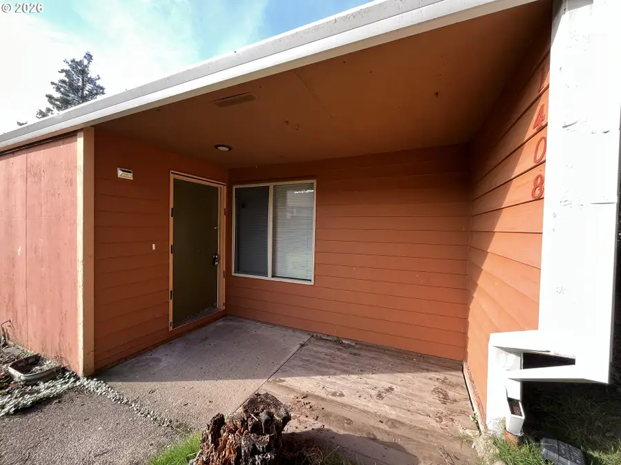 1426 Village Park Pl, West Linn, OR 97068 - #3