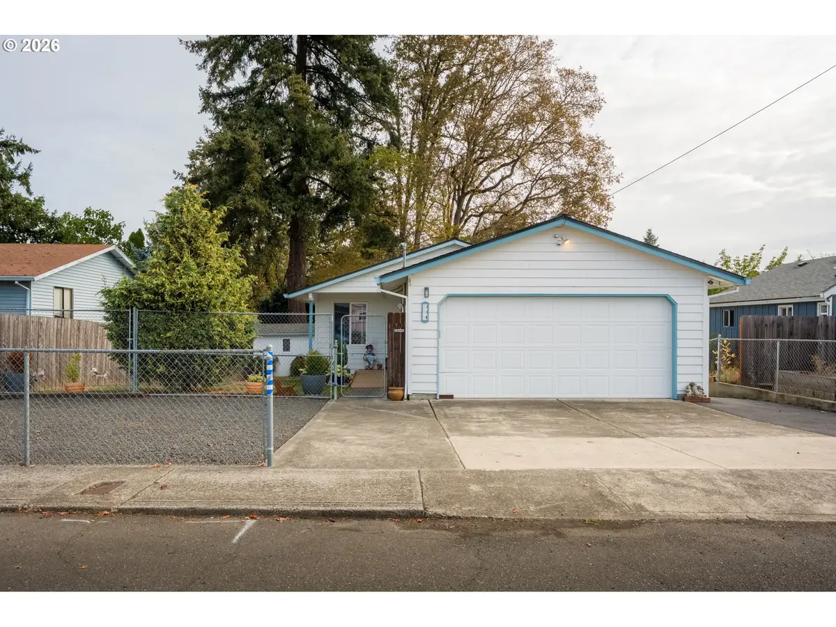 334 S 18th St, Saint Helens, OR 97051 - #1