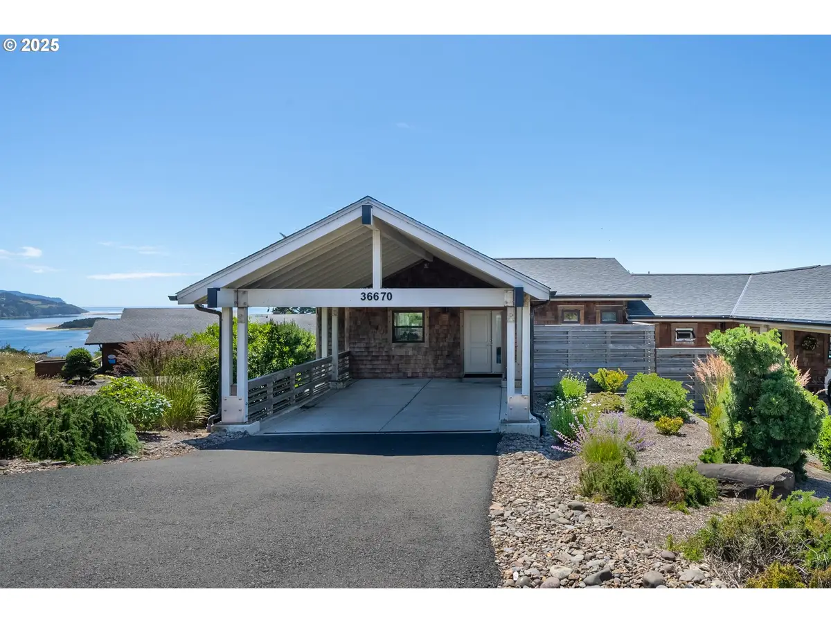 36670 Brooten Mountain Rd, Pacific City, OR 97135 - Image #1