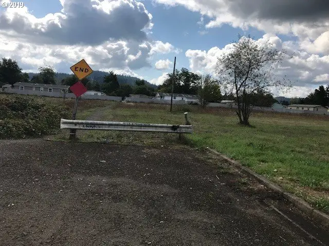 Wallis St, Eugene, OR 97402 - Image #1