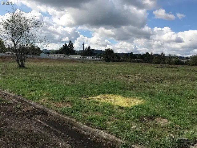 Wallis St, Eugene, OR 97402 - Image #2