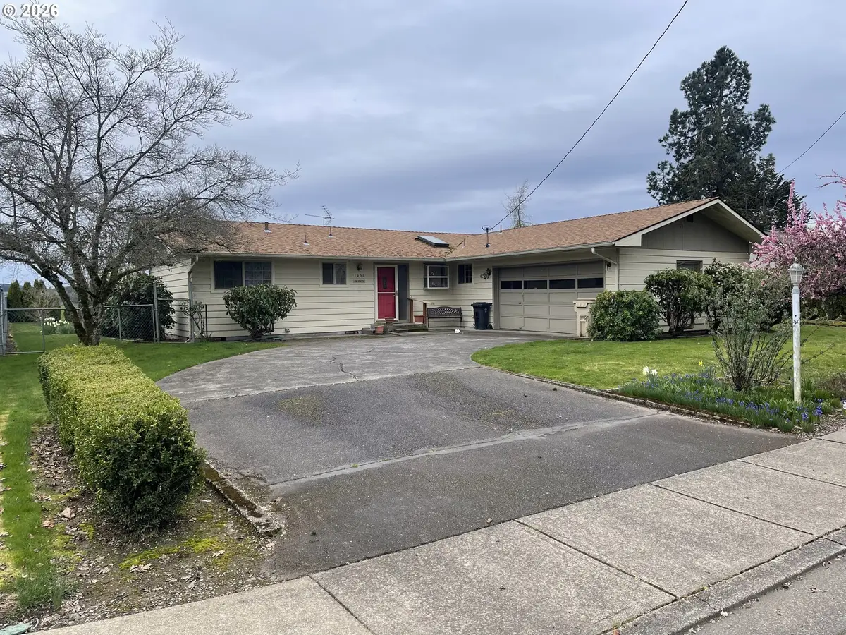 1907 SE Miller Ave, Dallas, OR 97338 - #1