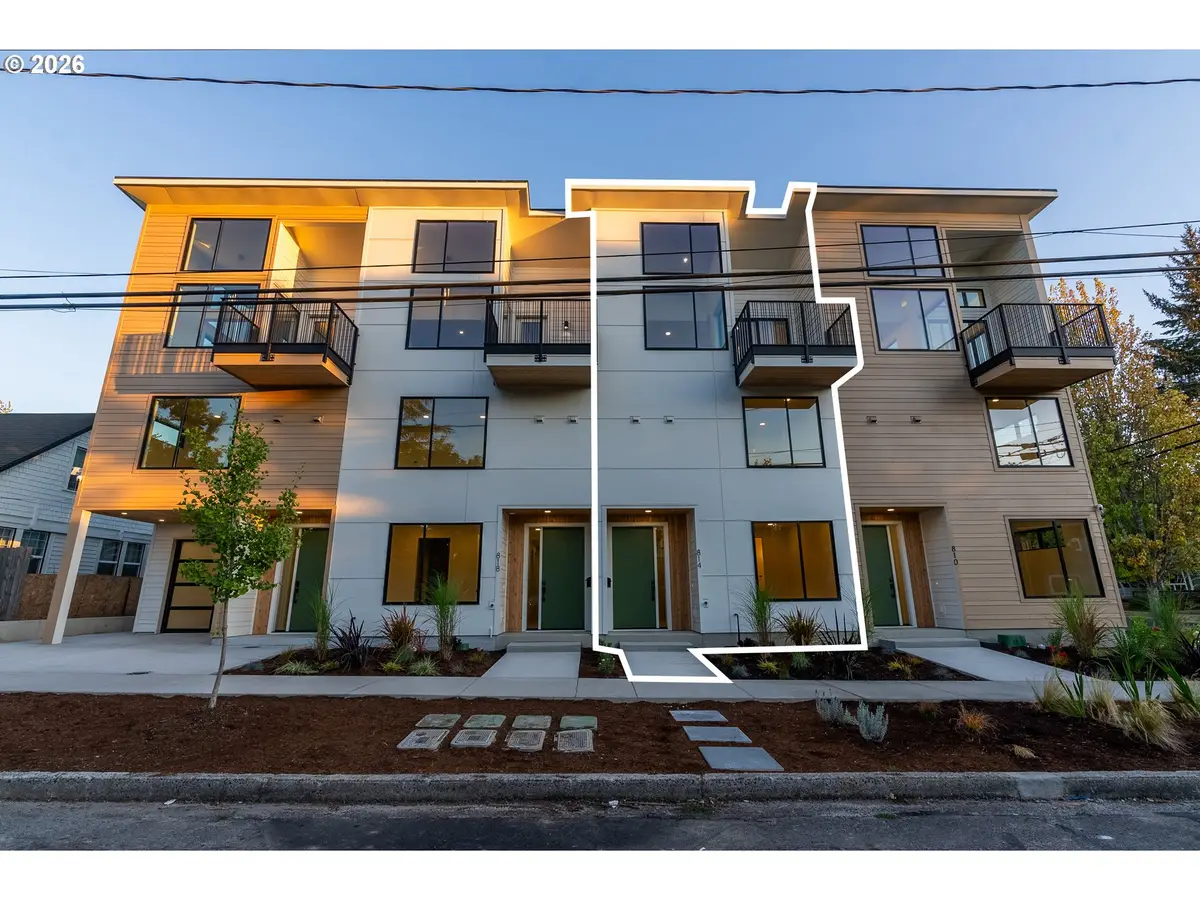814 E 22nd Ave, Eugene, OR 97405 - #1