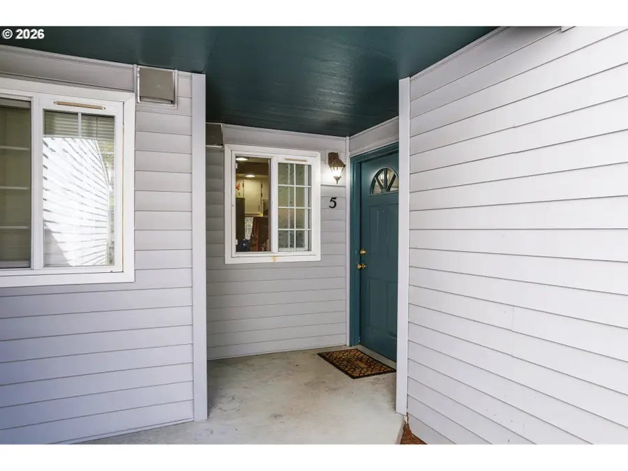 4001 12th St Cut Off Se #5, Salem, OR 97302 - #2