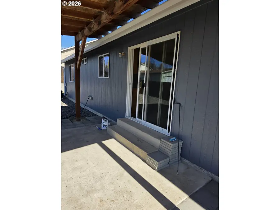 182 Woodduck St, Winston, OR 97496 - #3