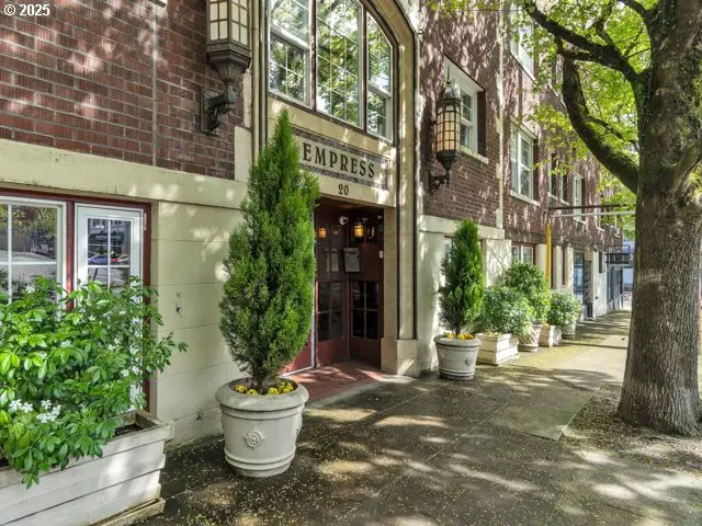 20 NW 16th Ave #8, Portland, OR 97209 - #2