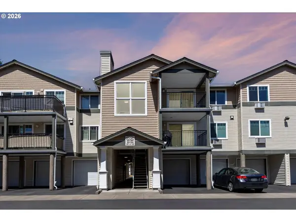 770 NW 185th Ave #304, Beaverton, OR 97006