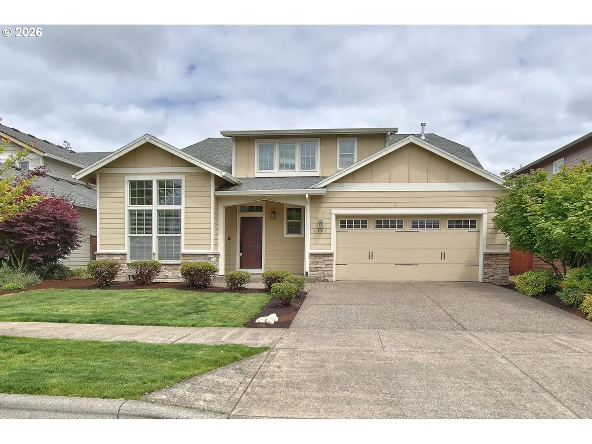 1327 37th Ave, Forest Grove Cornelius, OR 97116 - #1