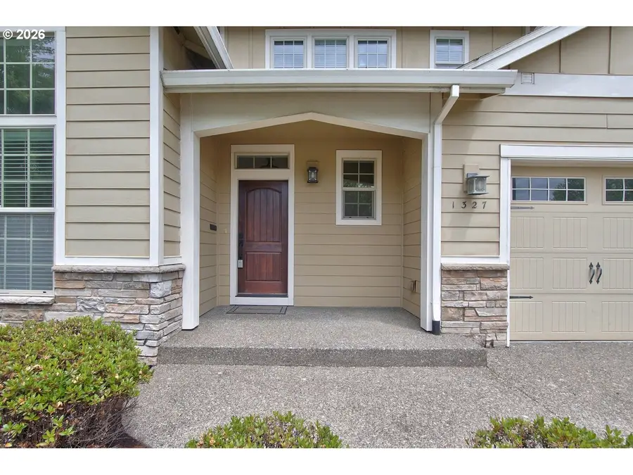 1327 37th Ave, Forest Grove Cornelius, OR 97116 - #3