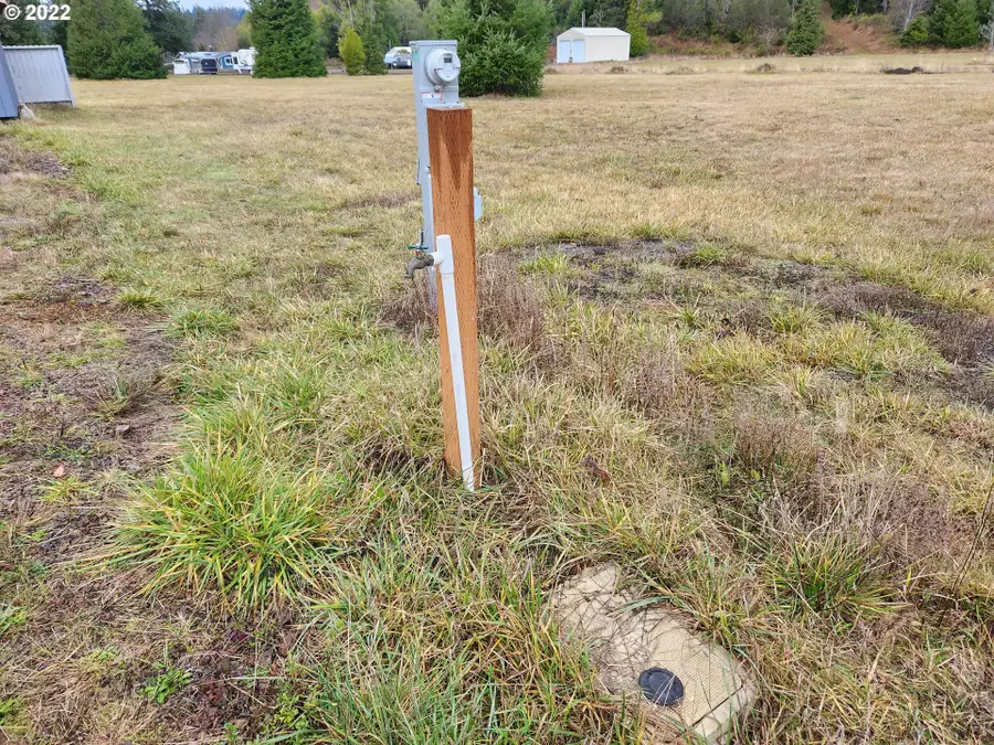 Saunders Creek Rd #2102, Gold Beach, OR 97444 - Image #3