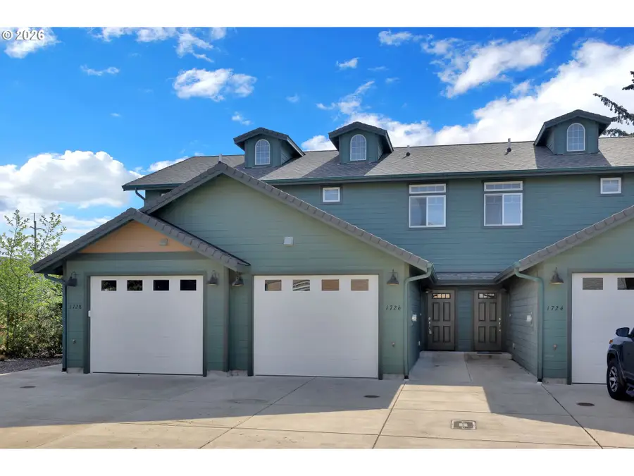 1726 32nd St, Florence, OR 97439 - Image #3