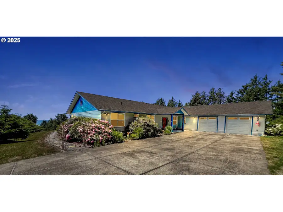 90 Cape Foulweather Ln, Otter Rock, OR 97369 - Image #3
