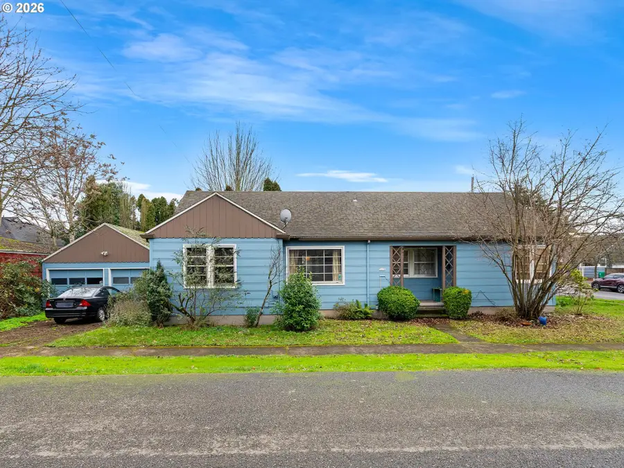 3306 SE 56th Ave, Portland, OR 97206 - Image #2