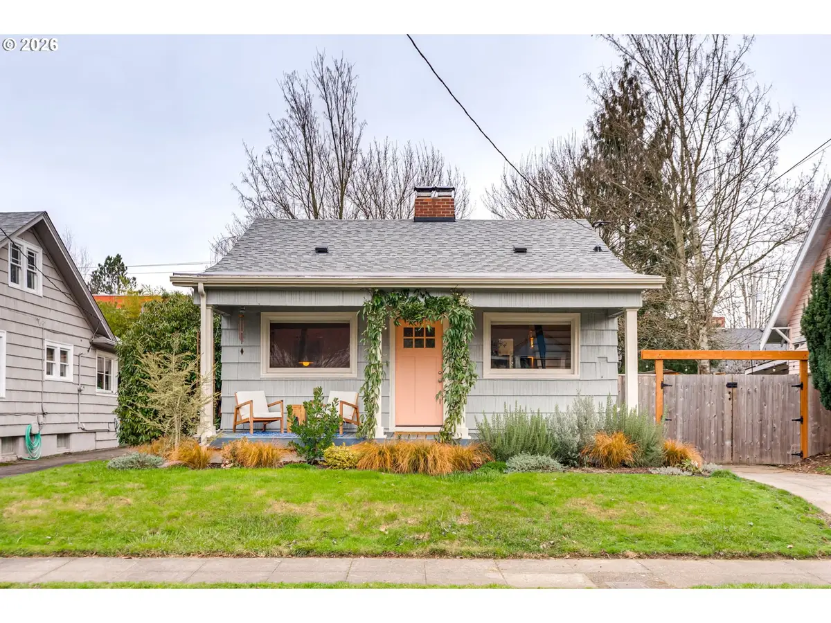 4405 SE Windsor Ct, Portland, OR 97206 - #1