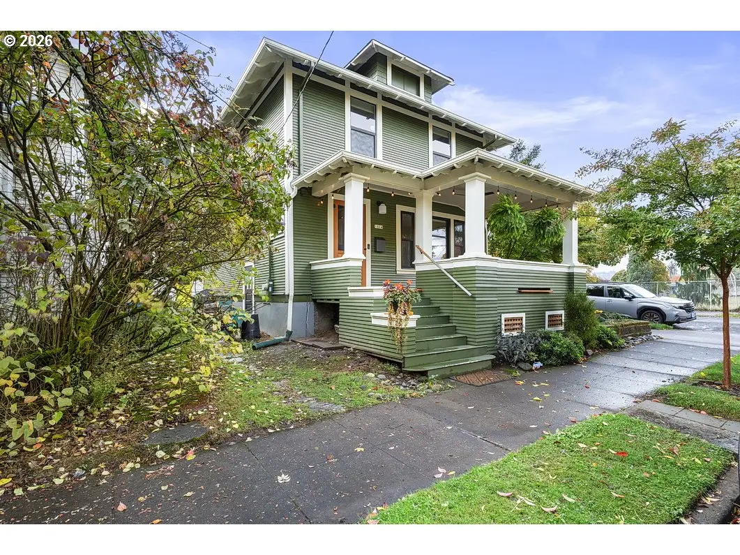 1804 SE Oak St, Portland, OR 97214 - #1