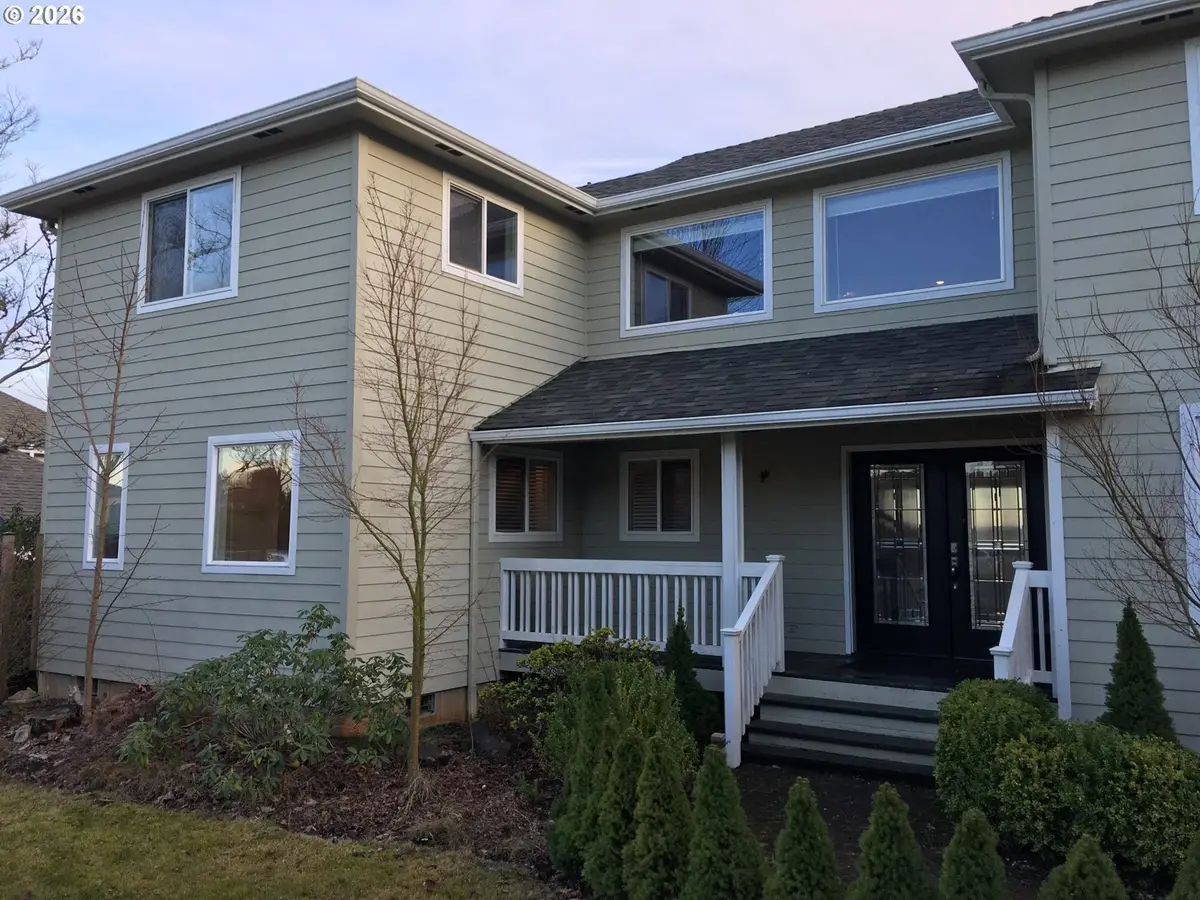 2415 SW Oakwood Dr, Dallas, OR 97338 - #1