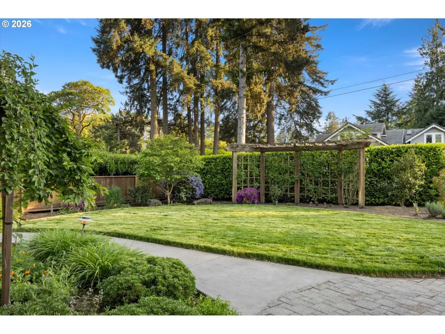 17226 Tualatin St, Lake Oswego, OR 97035 - #2