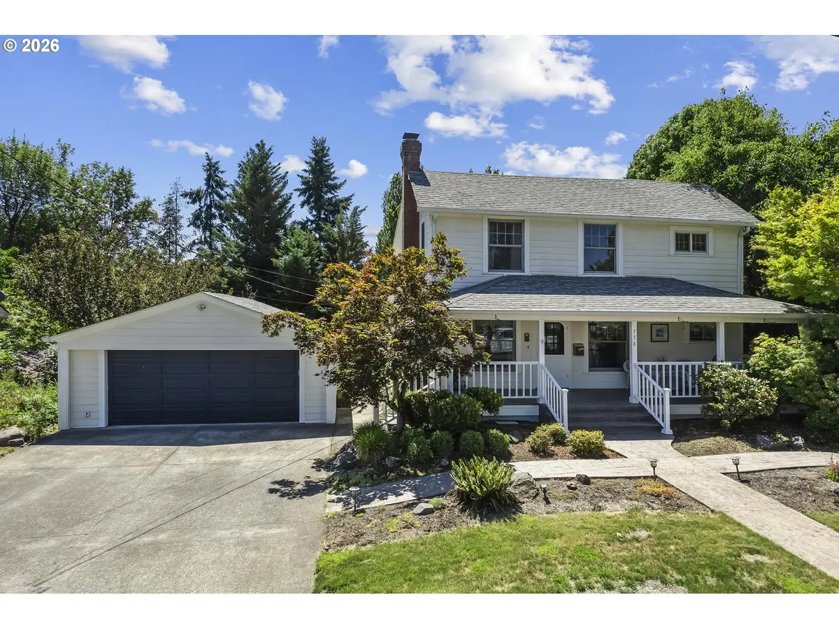 778 E Lincoln St, Woodburn, OR 97071 - #1