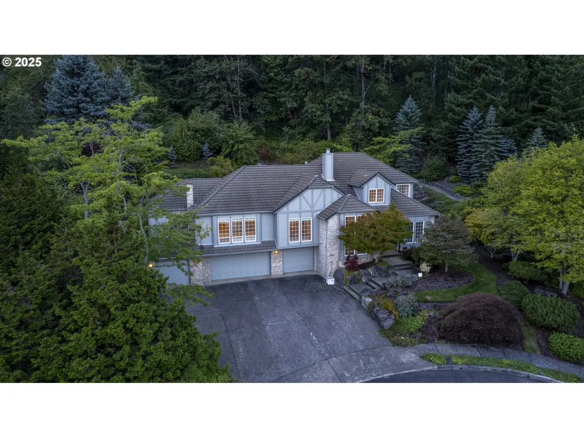 1407 SE Beech Pl, Gresham, OR 97080 - Image #1