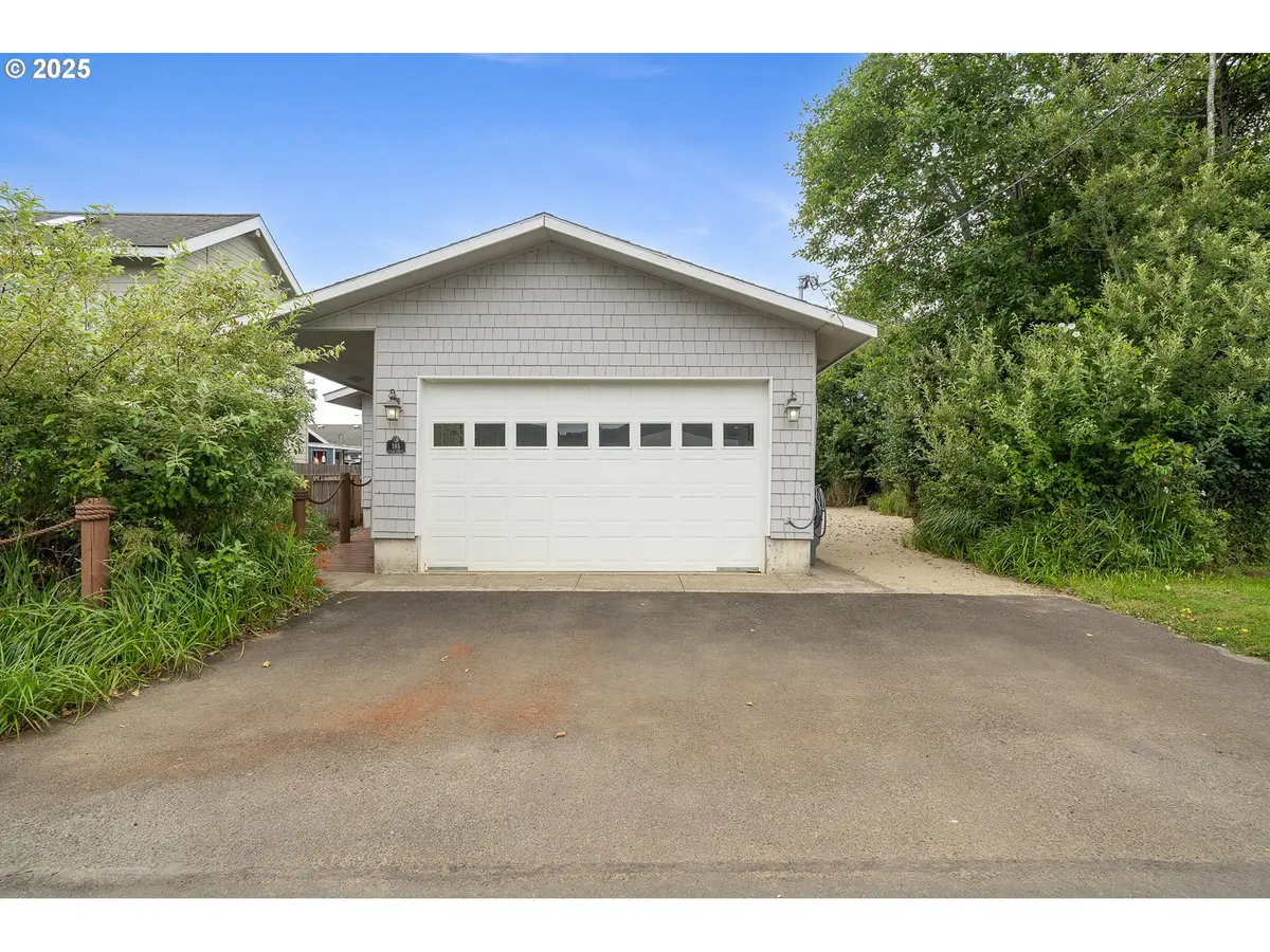 185 S Coral St, Rockaway Beach, OR 97136 - Image #1