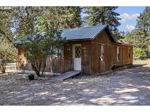 426 Lou Gray Dr, MyrtleCreek, OR 97457