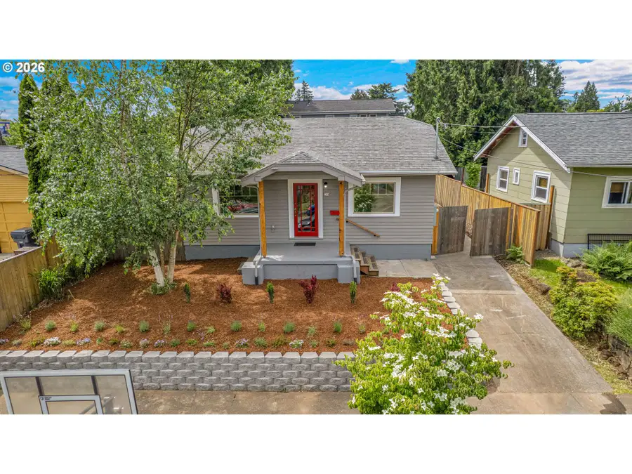 244 NE Buffalo St, Portland, OR 97211 - #2