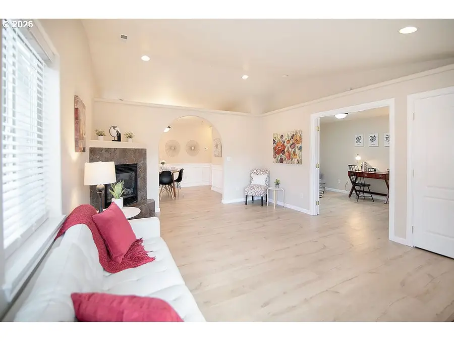 18 Willow Pointe Loop, Longview, WA 98632 - #3