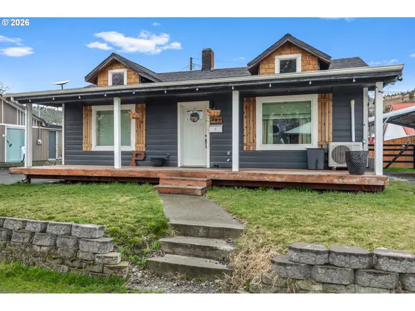 242 NW 1st Ave, JohnDay, OR 97845