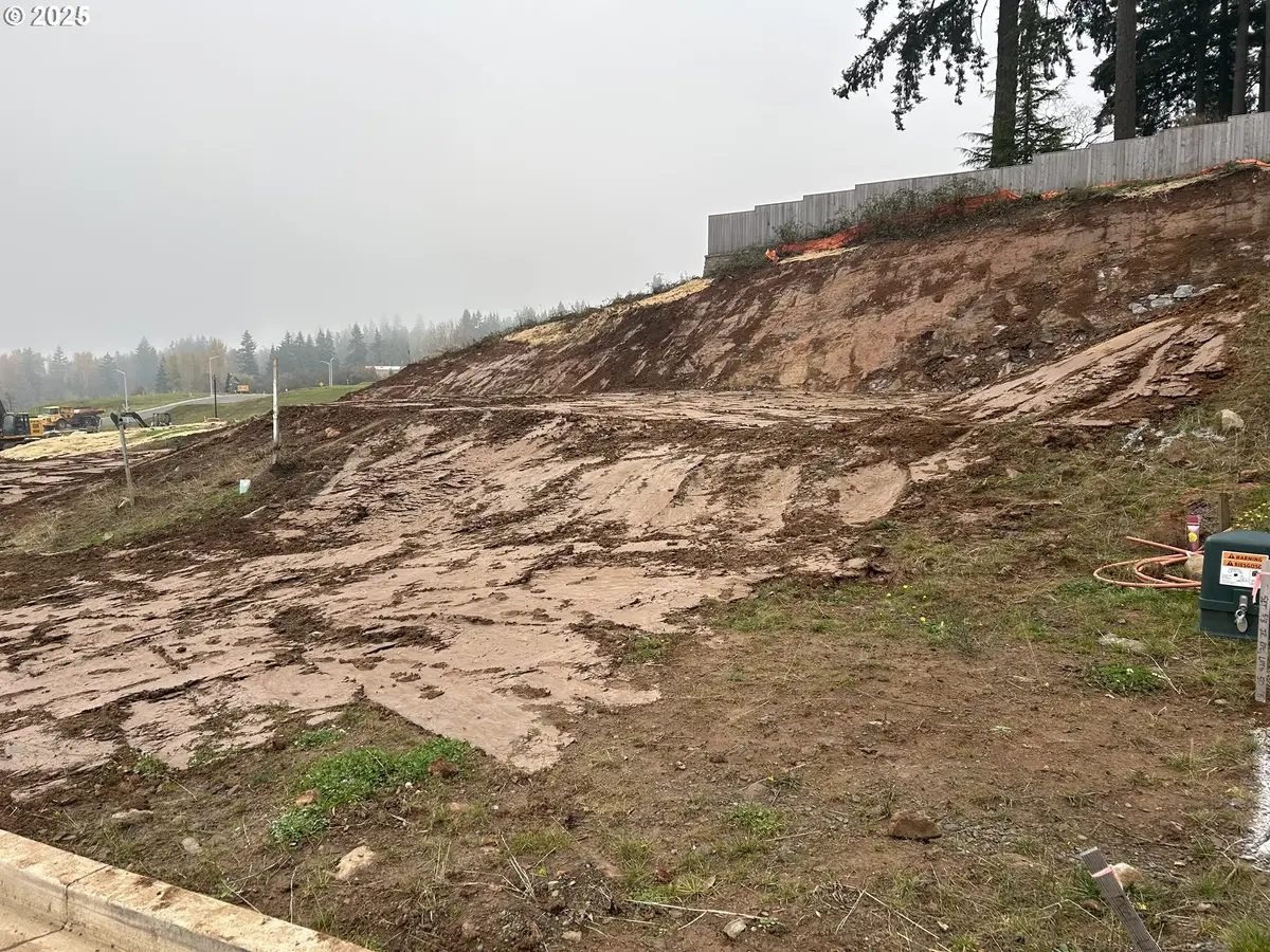 16092 Serres Farms Way #51, Oregon City, OR 97045 - Image #1