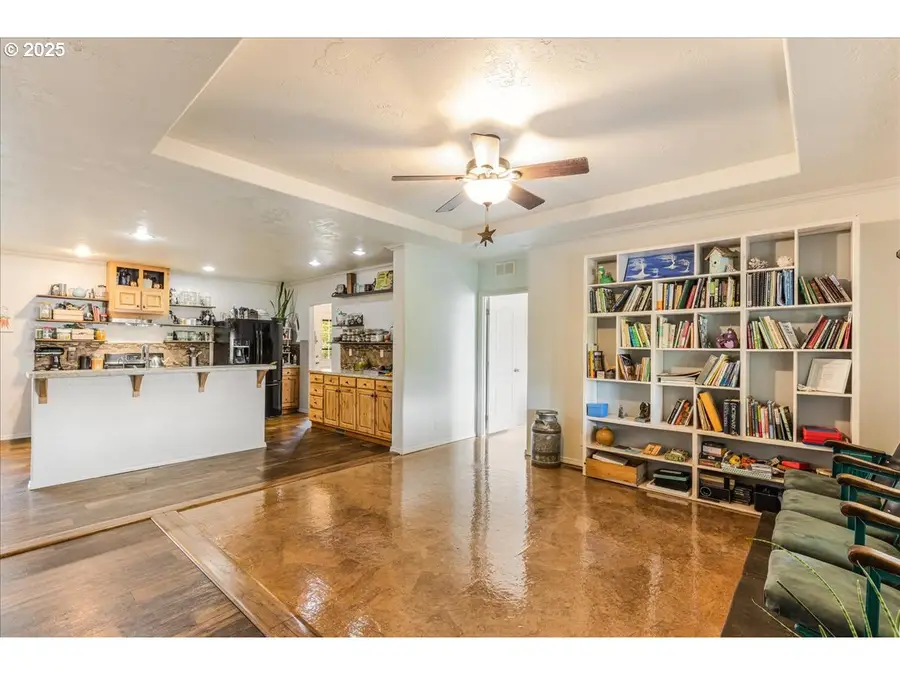 864 Spencer Rd, Toledo, WA 98591 - Image #3