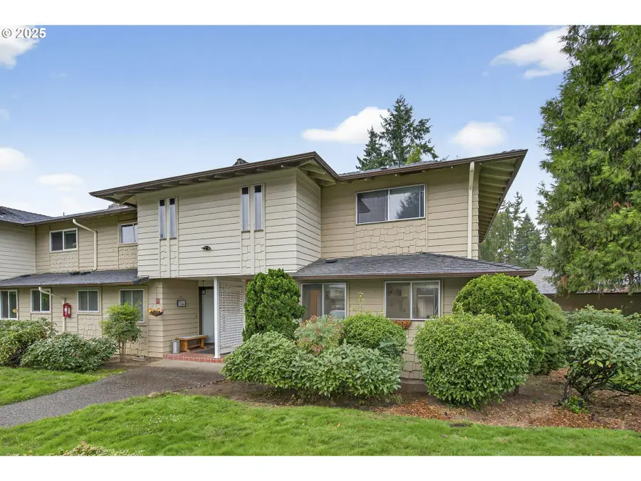 13600 NE 18th St #28, Vancouver, WA 98684 - Image #2