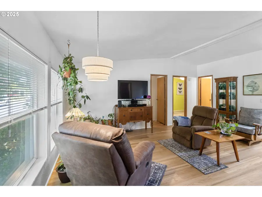 2350 N Terry St #25, Eugene, OR 97402 - Image #3