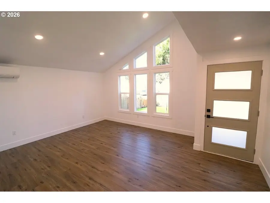 77 Shady Loop, Springfield, OR 97477 - #2