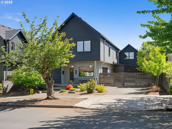 4566 NE Cesar E Chavez Blvd, Portland, OR 97211