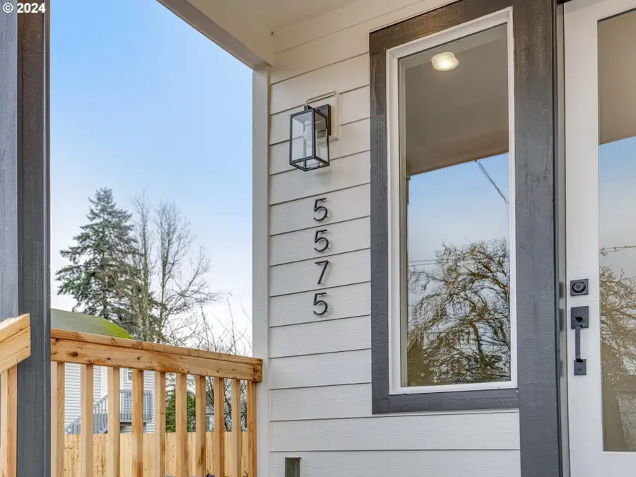 5575 SE 117th Ave, Portland, OR 97266 - Image #3