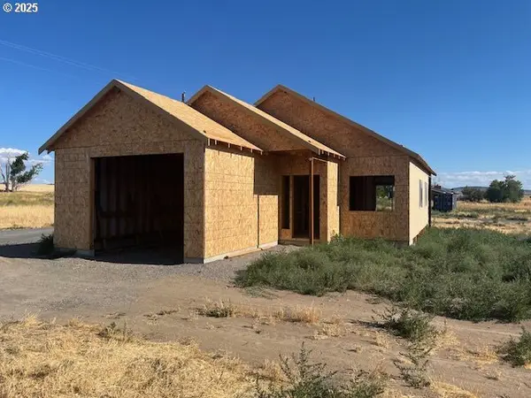 518 SW 6th St, Metolius, OR 97741