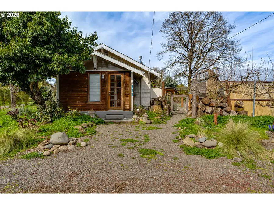 111 Holeman Ave, Eugene, OR 97404 - #2