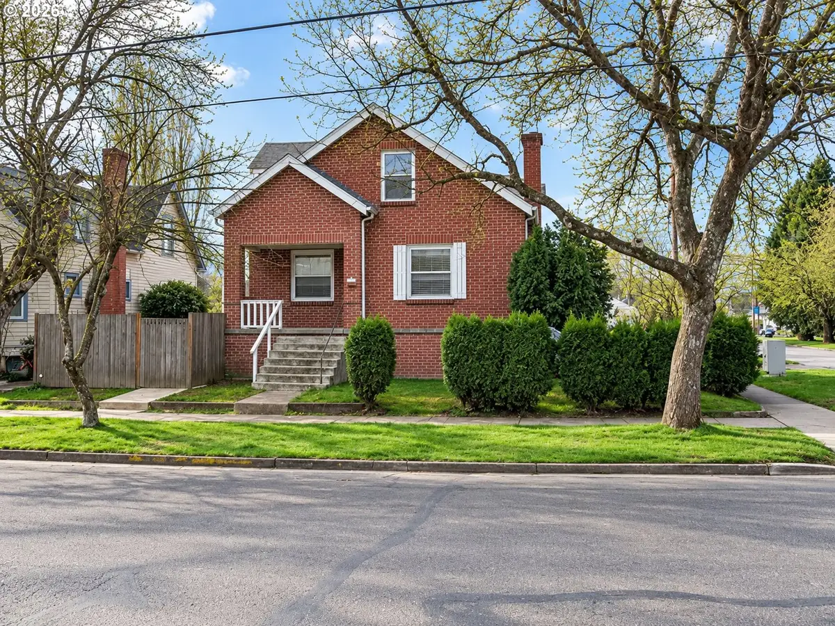 506 NE Jackson St, Hillsboro, OR 97124 - #1