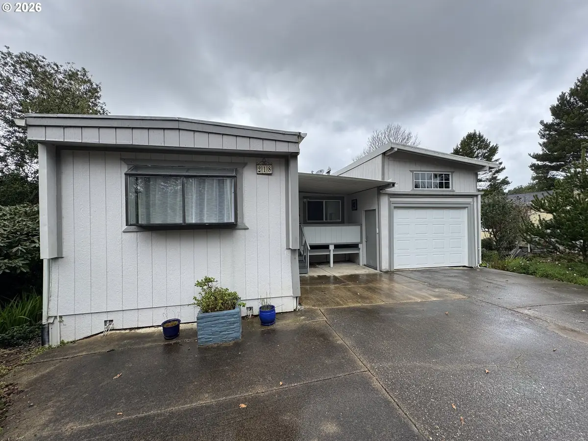 1600 Rhododendron Dr #218, Florence, OR 97439 - #1