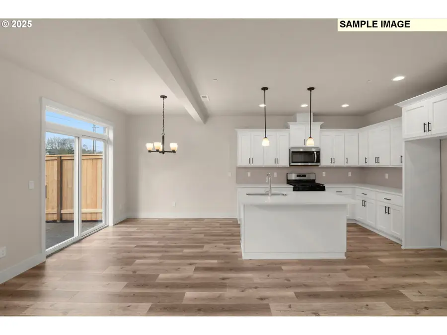 4673 SE Steelhead Ct, Hillsboro, OR 97123 - Image #3