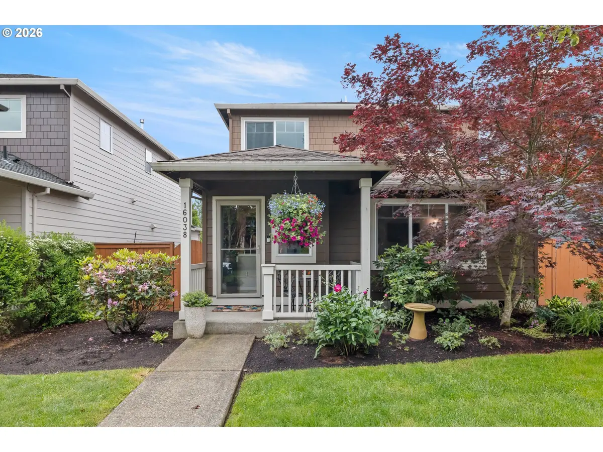 16038 SE Kingbird Dr, Clackamas, OR 97015 - #1