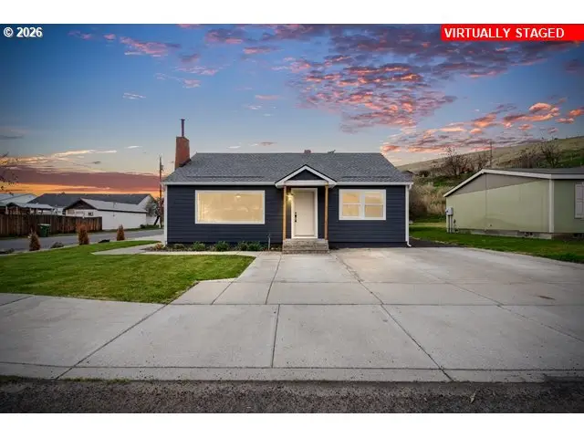 420 Water St, Heppner, OR 97836 - #2