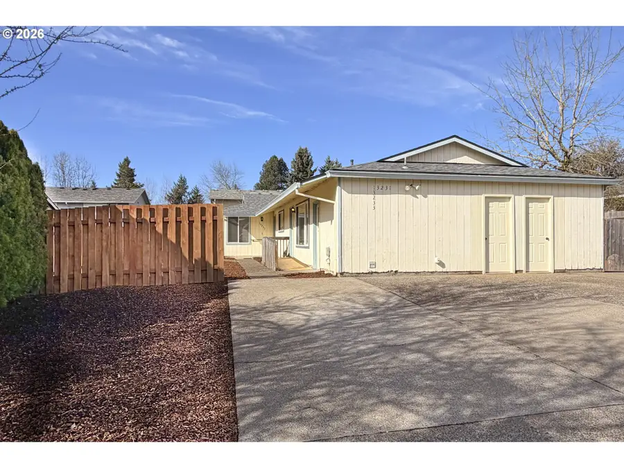 13231 Clairmont Way, Oregon City, OR 97045 - #3