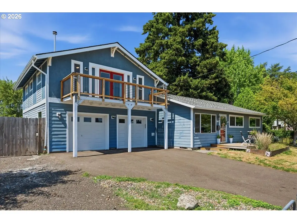 340 E Gloucester St, Gladstone, OR 97027 - #1